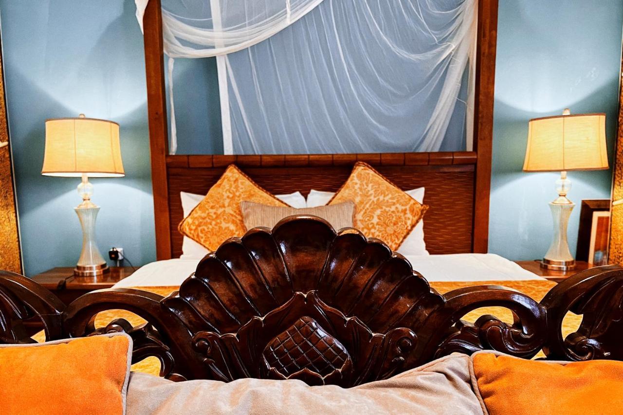 Hotel Loman Art à Dakar Extérieur photo