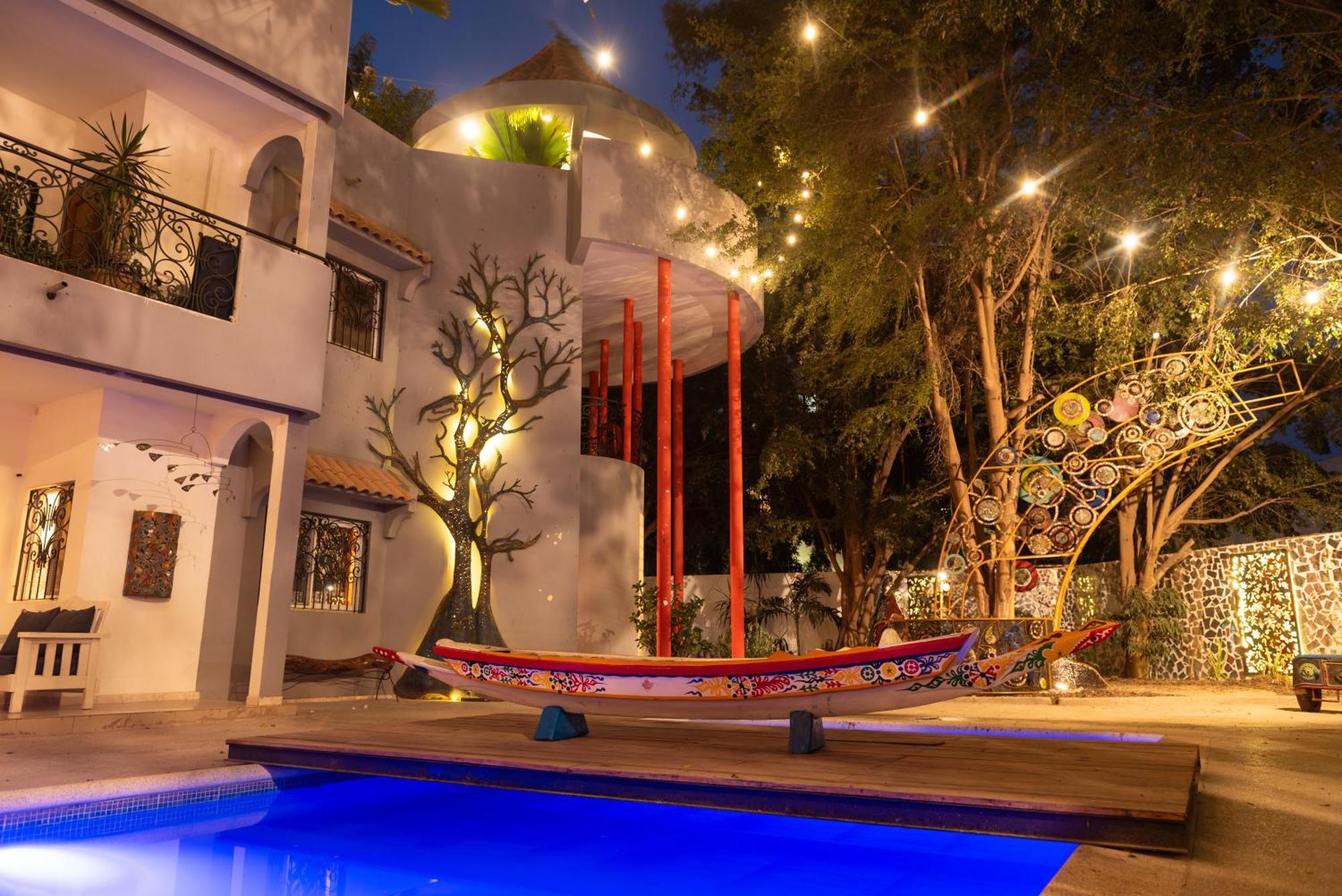 Hotel Loman Art à Dakar Extérieur photo