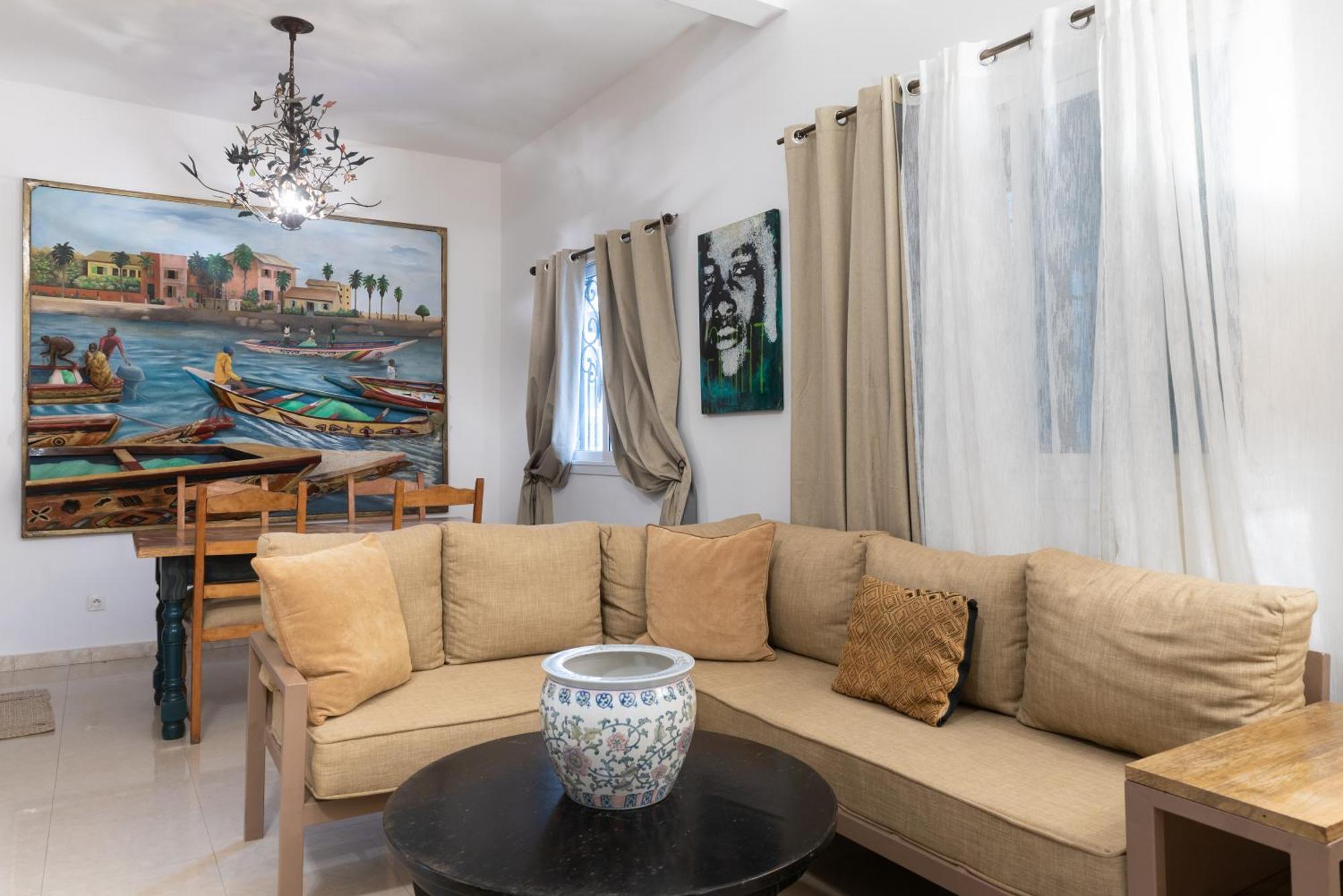 Hotel Loman Art à Dakar Extérieur photo