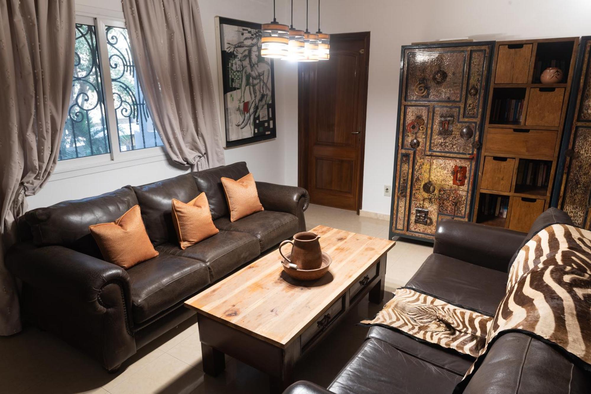 Hotel Loman Art à Dakar Extérieur photo